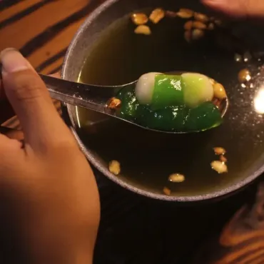 Chè trôi nước gừng