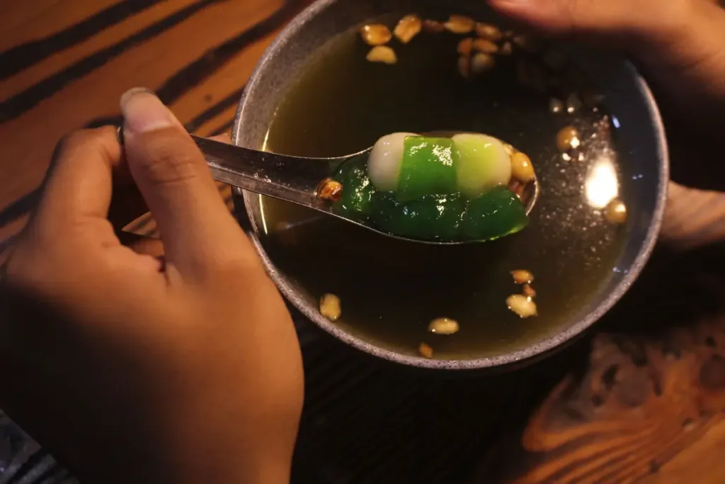 Chè trôi nước gừng